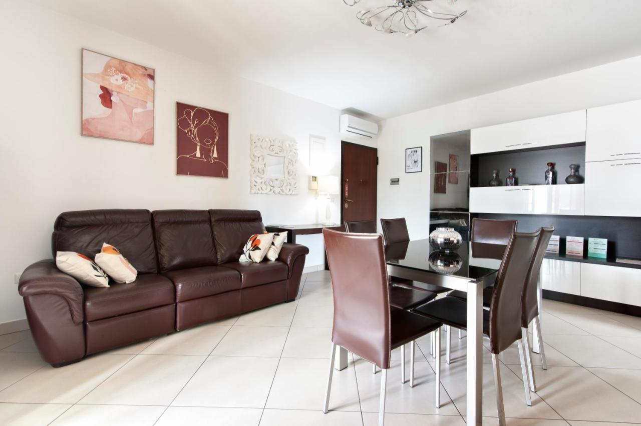 Casa Mabel Terrace - Sit Apartment Lecce Exterior foto